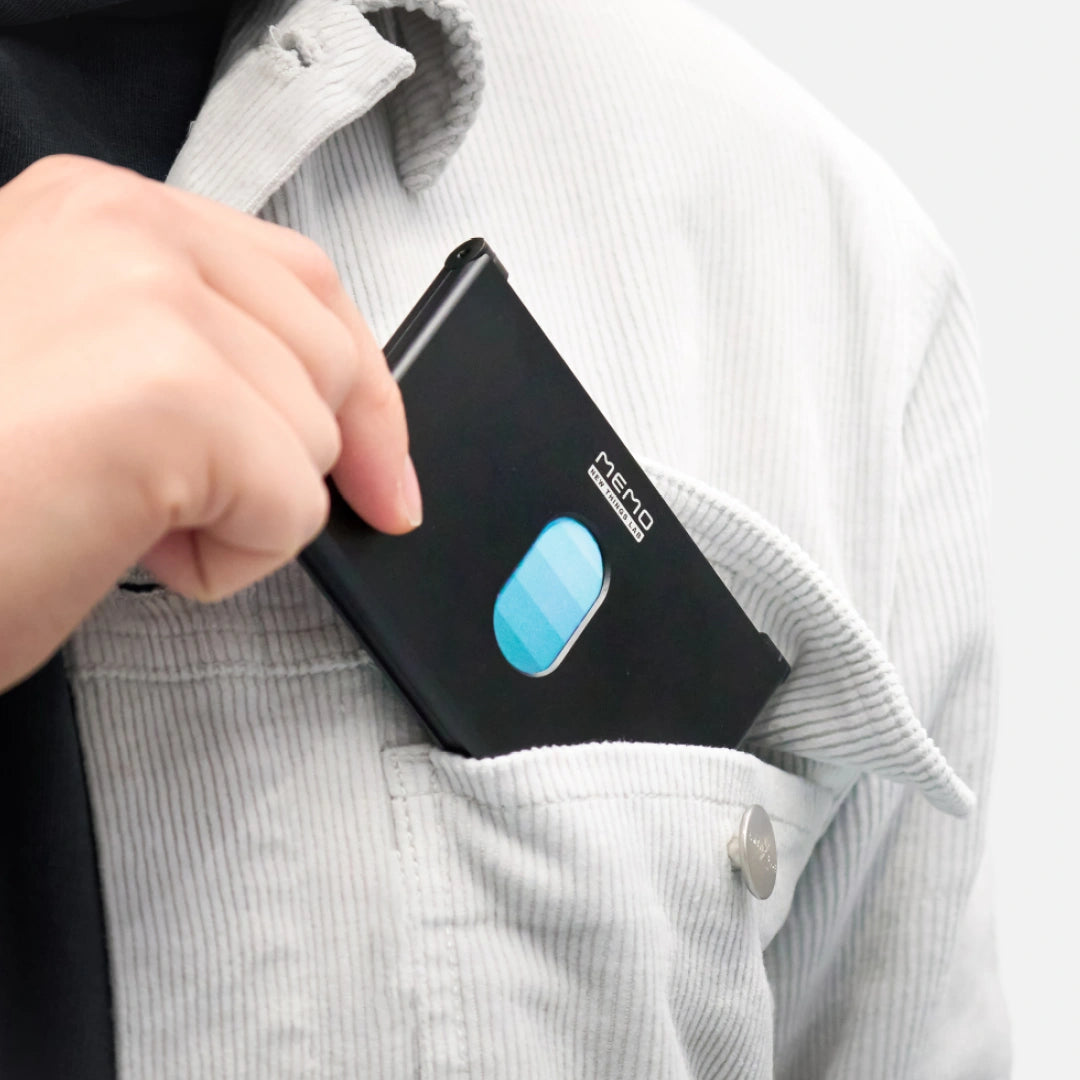 #color_charcoal black